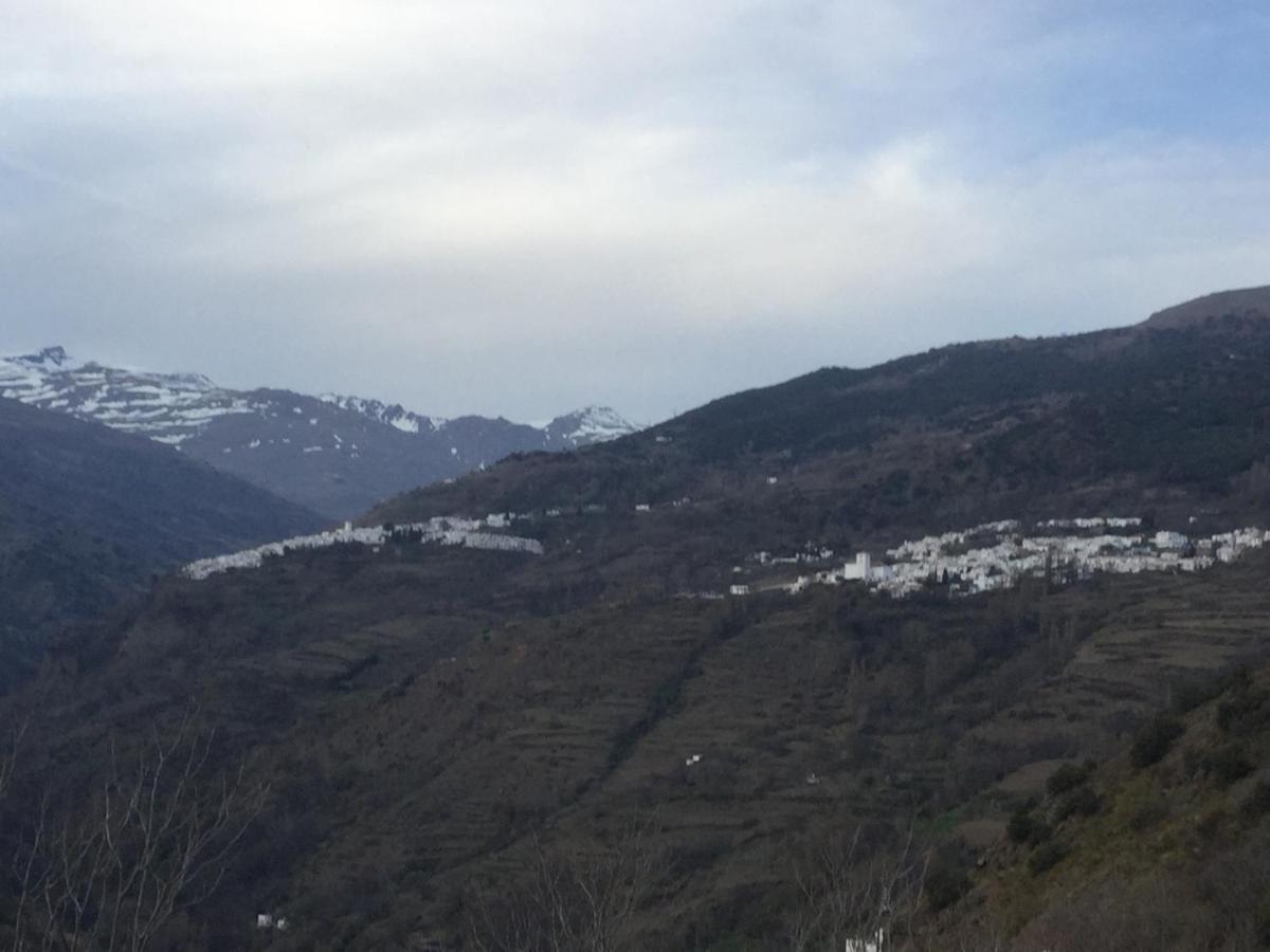 Апартаменти La Ermita Del Poqueira Бубіон Екстер'єр фото